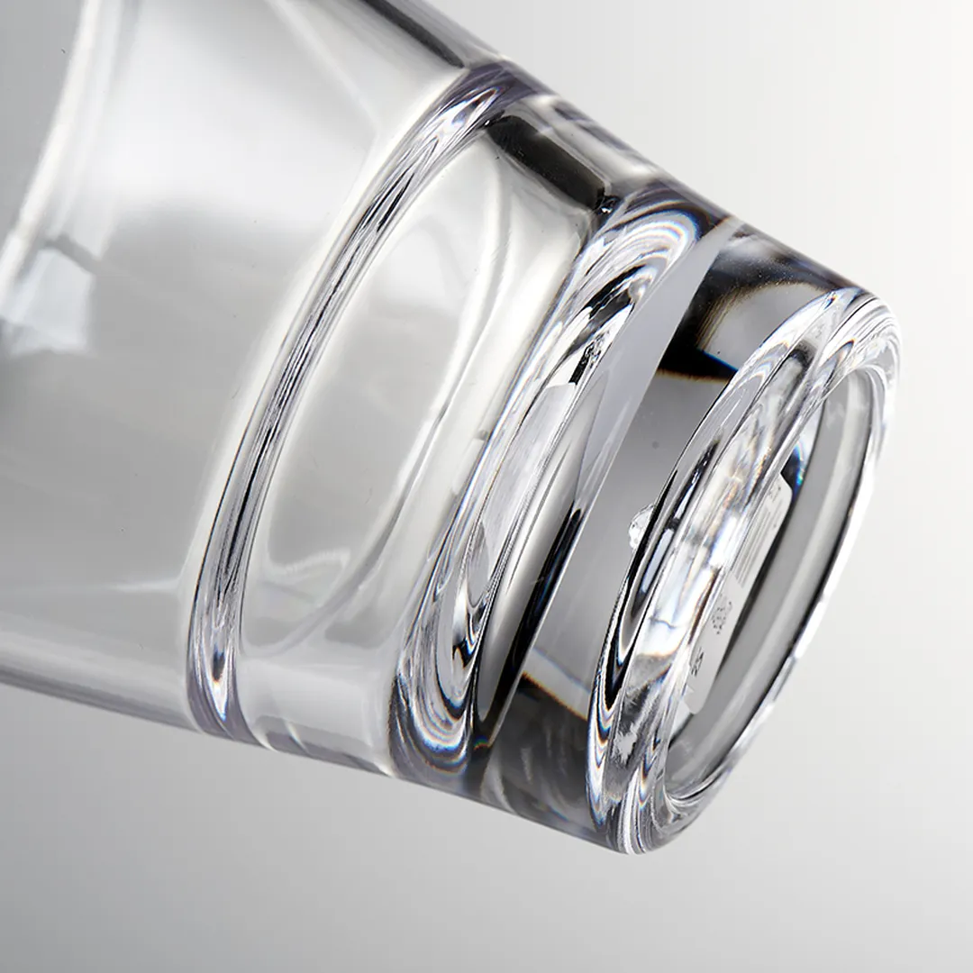 pc水杯(透明可叠放)(180ml)Ф75×h85mm;180ml(8825)